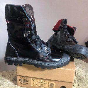 NWB PALLADIUM WOMEN SHOE BAGGY LEATHER KNIT hi top